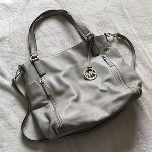 💐 Michael Kors | Authentic Leather Purse 💐